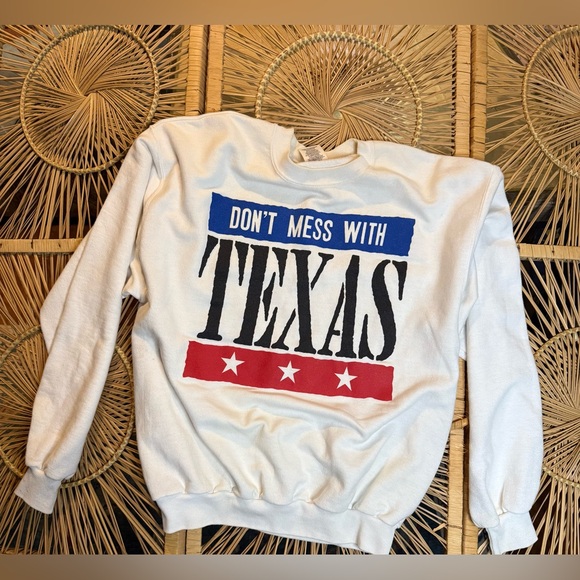 Sweaters - Vintage Don’t Mess With Texas Sweatshirt – 90s Graphic Crewneck – Retro USA MEd